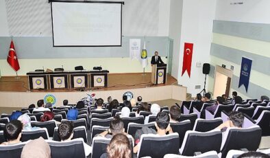 HarranUp Girişimcilik Konferansı: İŞ’te Liderlik ve Geleceğin Meslek Fırsatları – Motivasyon Semineri Düzenlendi