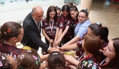 Lider İbrahim Sandıkçı: “Spora ve atlete dayanak oluyoruz”