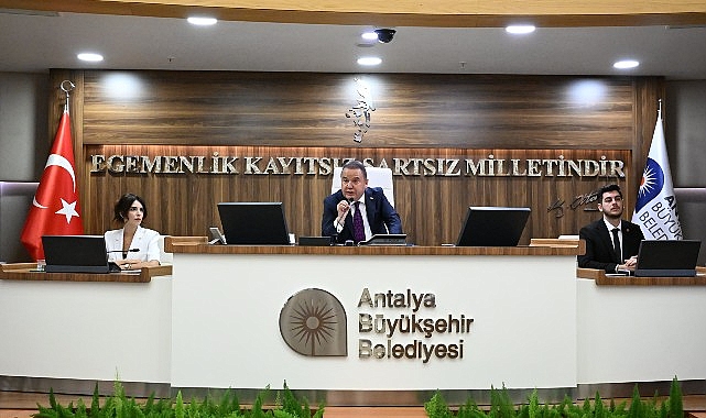 Antalya Büyükşehir Meclisi toplandı