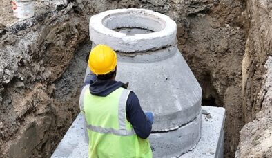 Aydın Büyükşehir Belediyesi Su ve Kanalizasyon İdaresi Genel Müdürlüğü (ASKİ) takımları Söke ilçesinde de altyapı çalışmalarını tüm süratiyle sürdürüyor.