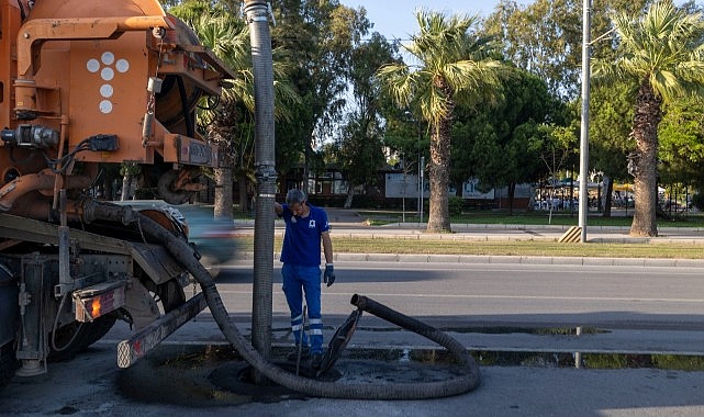 İzmir’in altyapı sınırlarında paklık seferberliği