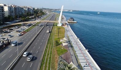 Mustafa Kemal Kıyı Bulvarı’nda trafik düzenlemesi