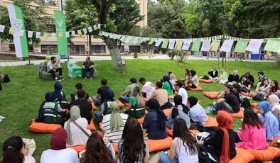 YeşilayFest: İnsan Bağımlı Olmadan da Eğlenebilir, Toplumsallaşabilir