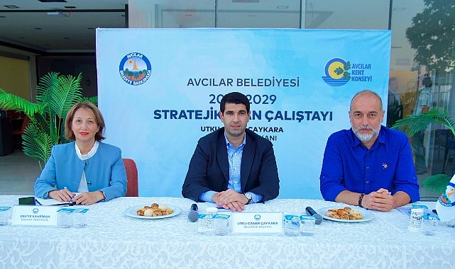 Avcılar’da katılımcılığı arttırmak gayesiyle paydaşların görüşlerini almak için Avcılar Belediyesi 2025 – 2029 yılları Stratejik Plan Çalıştay’ı düzenlendi