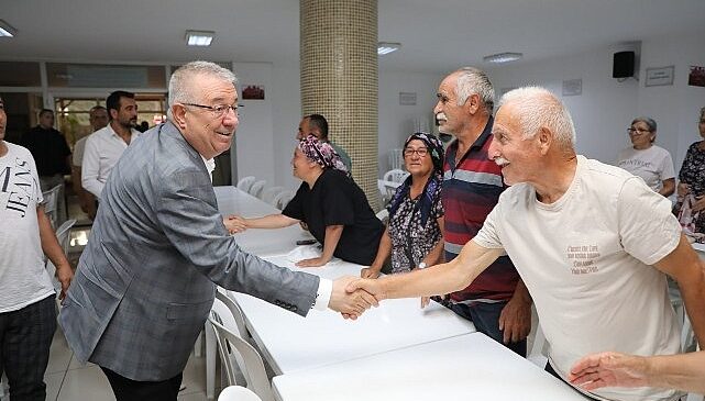 Lider Mehmet Ertaş’tan Oruç açma yemeği